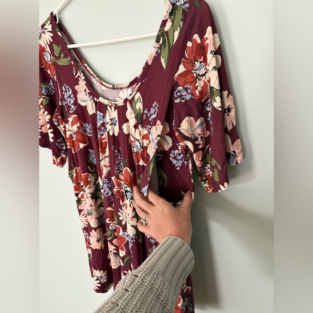 NWT Latched Mama Nursing Top - Picture 4 of 13
